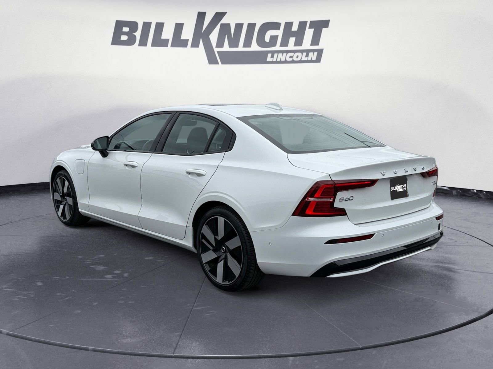 Used 2025 Volvo S60 T8 Plus w/ Climate Package image 3
