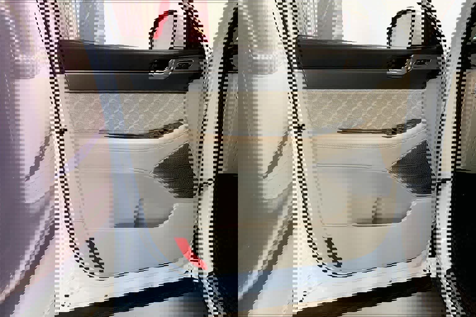 Used 2021 Hyundai Palisade Calligraphy w/ Cargo Package image 25