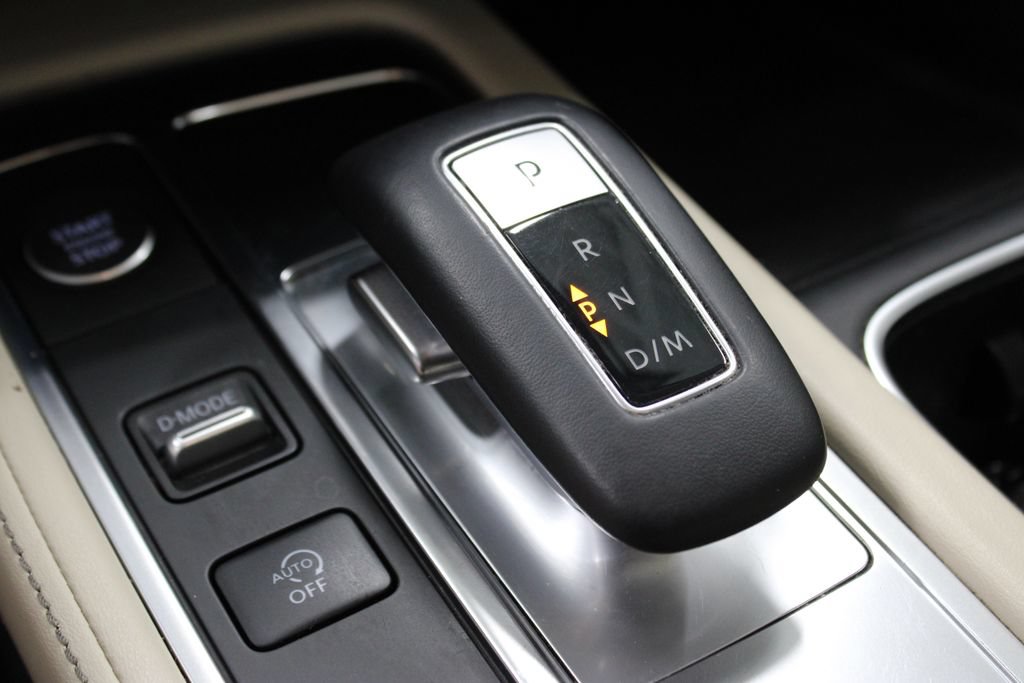 Used 2025 INFINITI QX60 Sensory AWD/4WD image 32