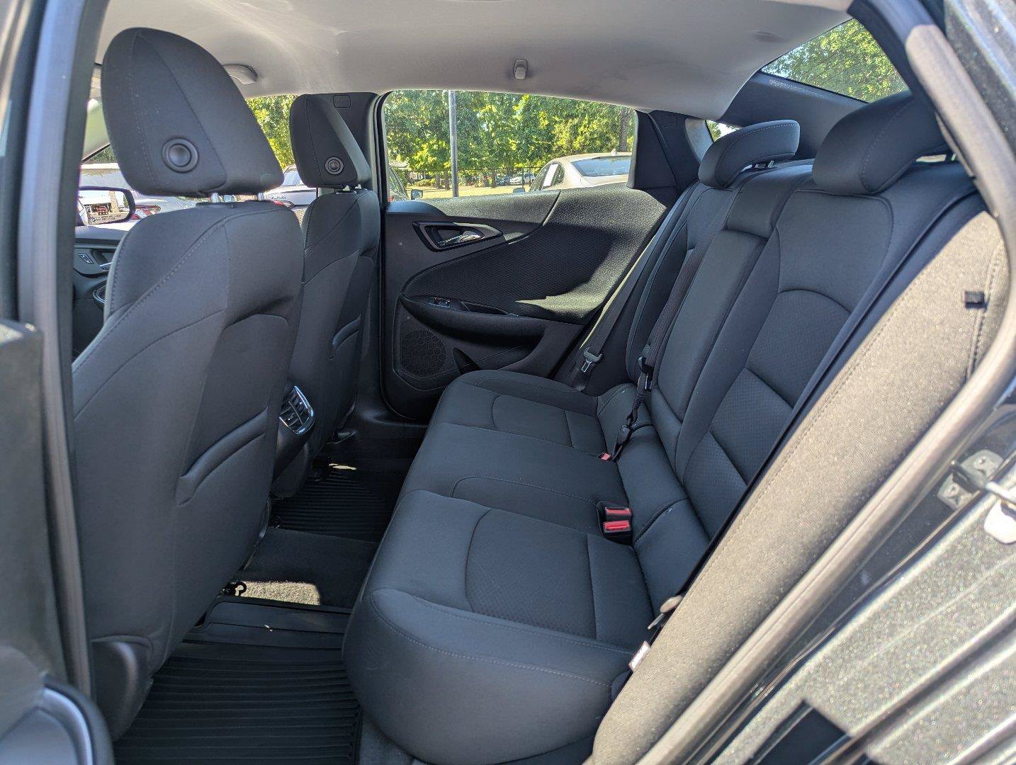 Used 2016 Chevrolet Malibu LT FWD image 27