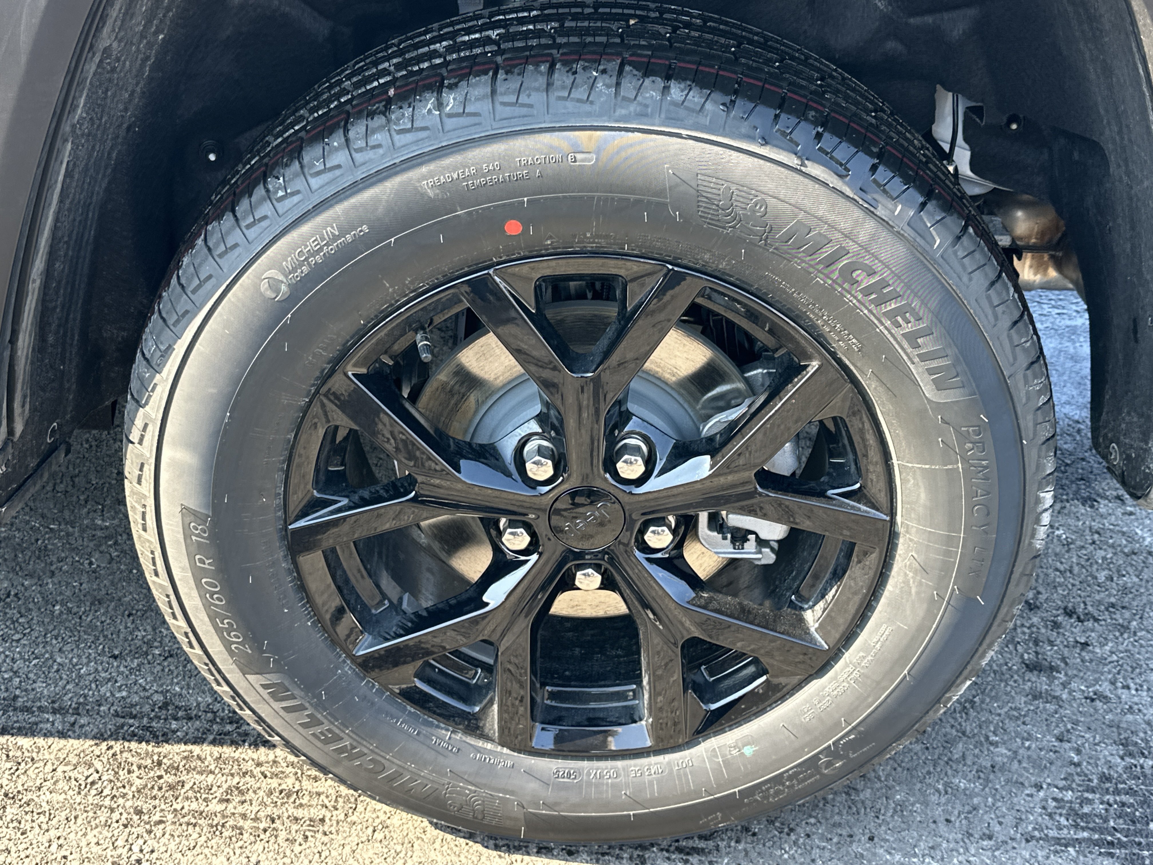 New 2026 Jeep Grand Cherokee Altitude AWD/4WD image 31
