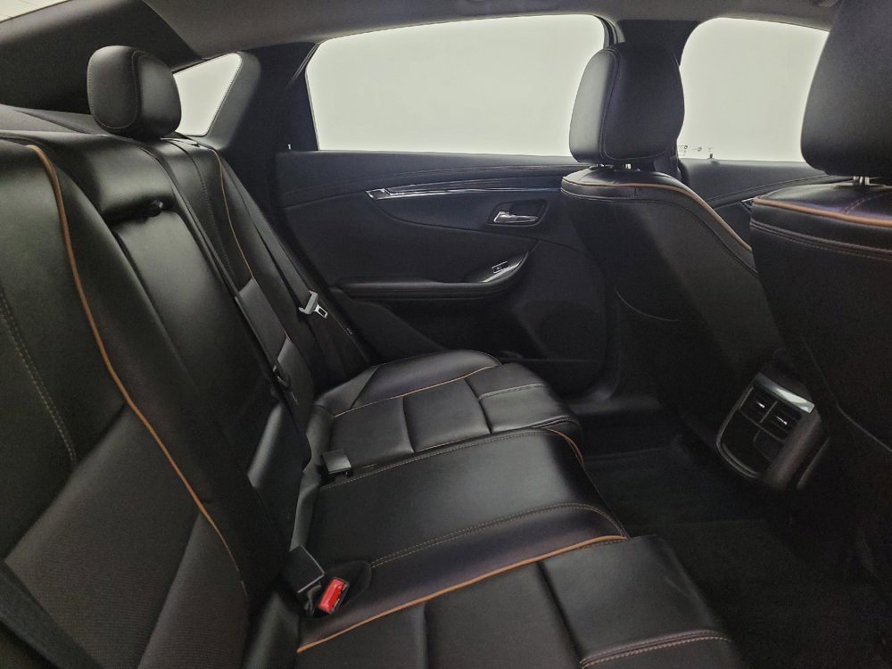Used 2016 Chevrolet Impala LTZ FWD image 19