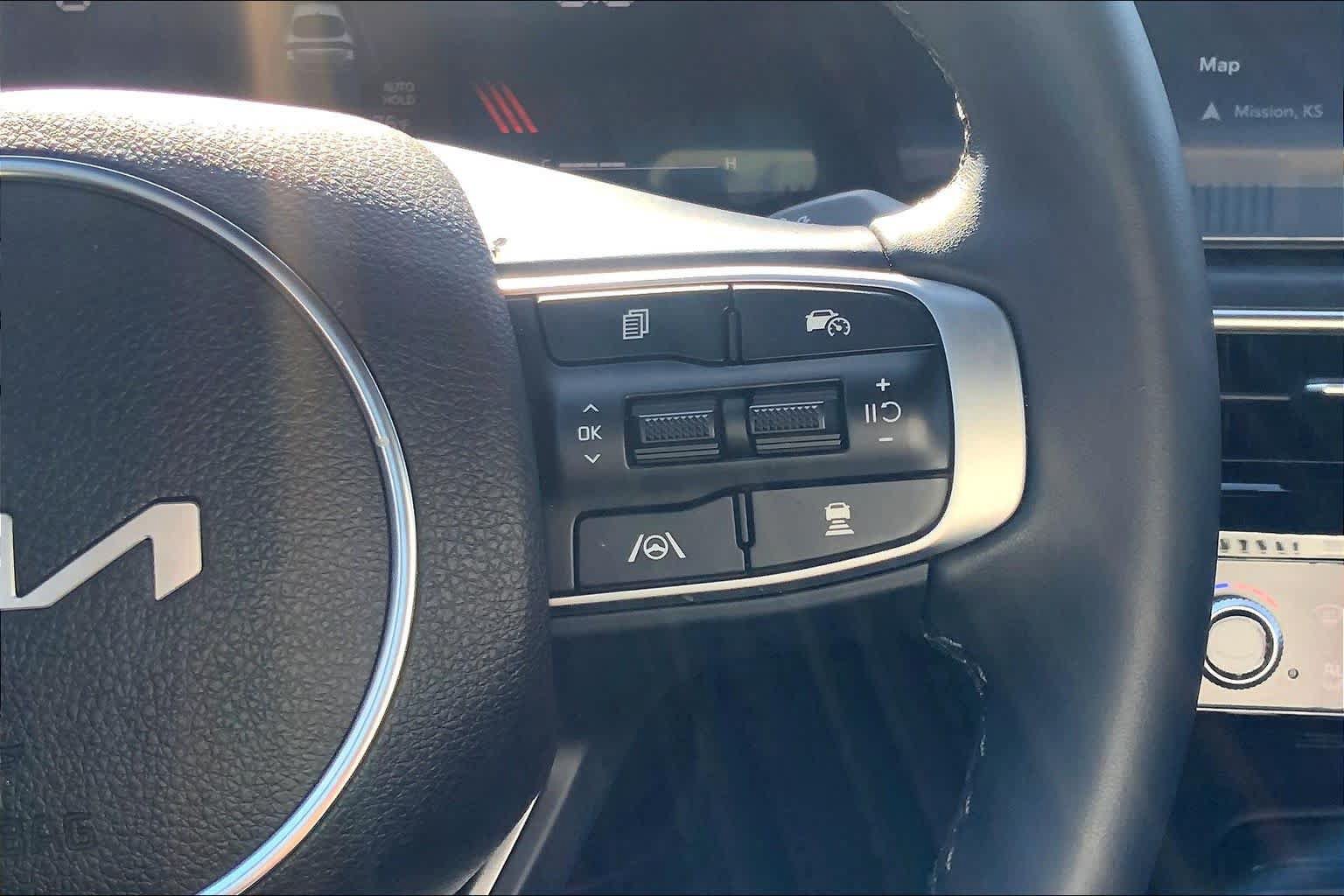 Certified 2025 Kia K5 GT-Line w/ GT-Line Premium Package FWD image 24