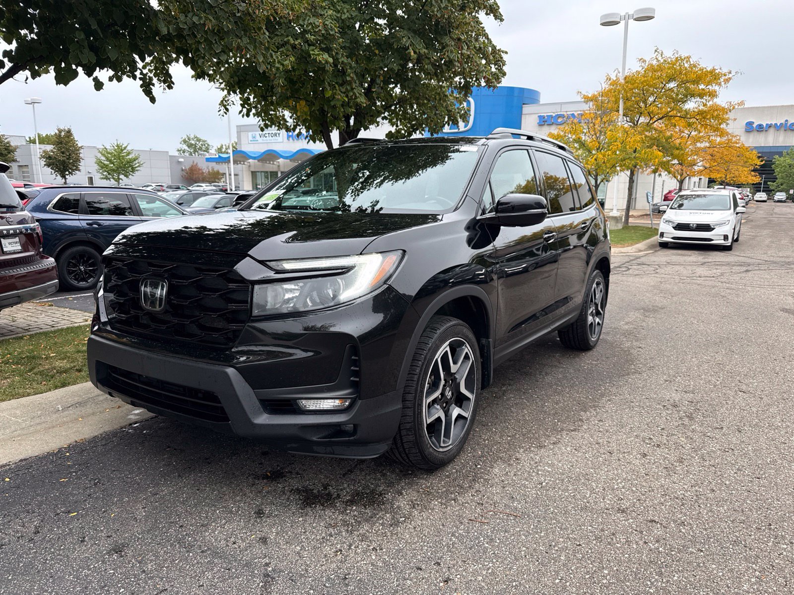 Used 2022 Honda Passport Elite image 1