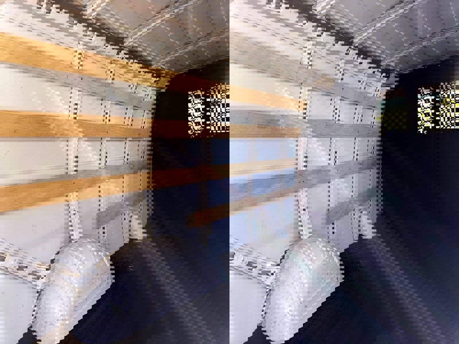 Used 2023 GMC Savana 2500 w/ Driver Convenience Package image 14