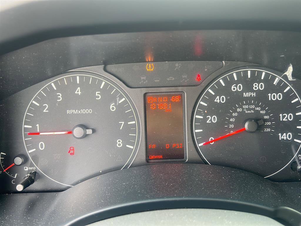 Used 2021 Nissan NV 2500 SV image 12