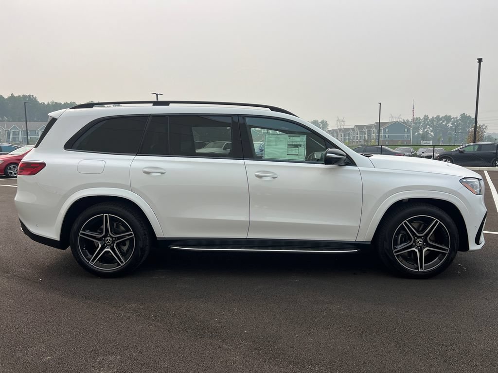 New 2026 Mercedes-Benz GLS 450 4MATIC image 9
