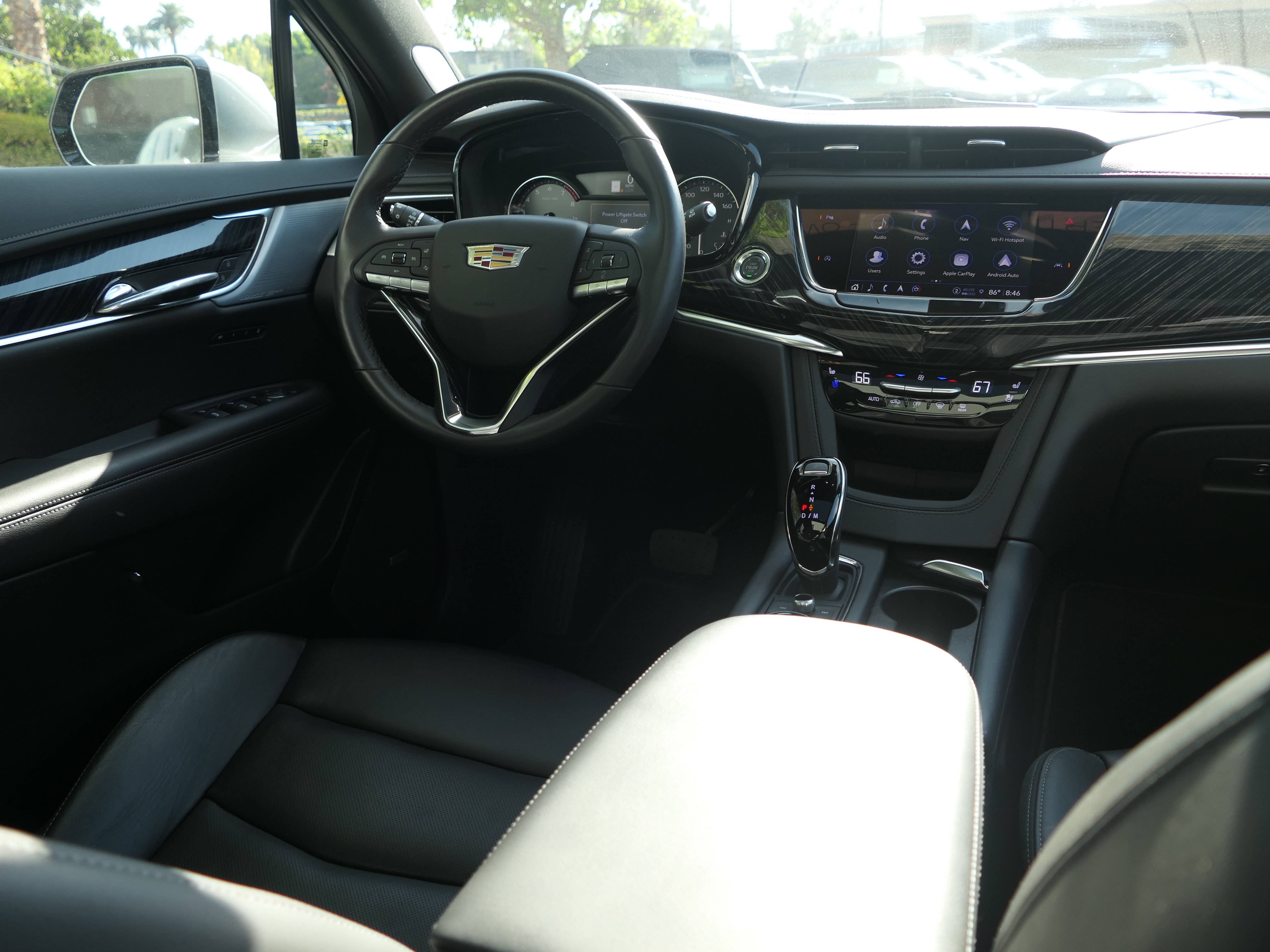 Certified 2025 Cadillac XT6 Premium Luxury FWD image 26