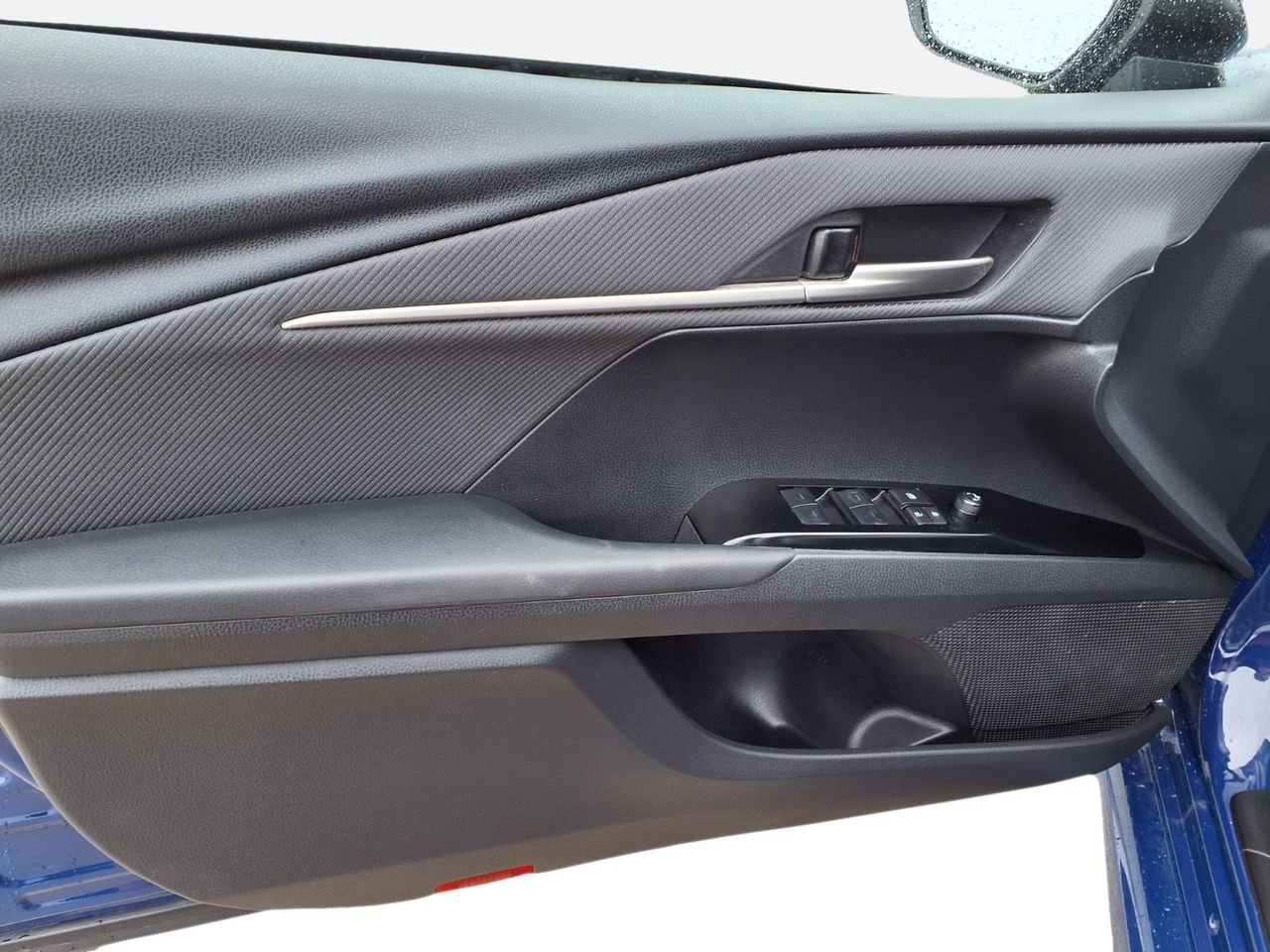 Used 2026 Toyota Camry SE w/ Multimedia Upgrade Package image 12