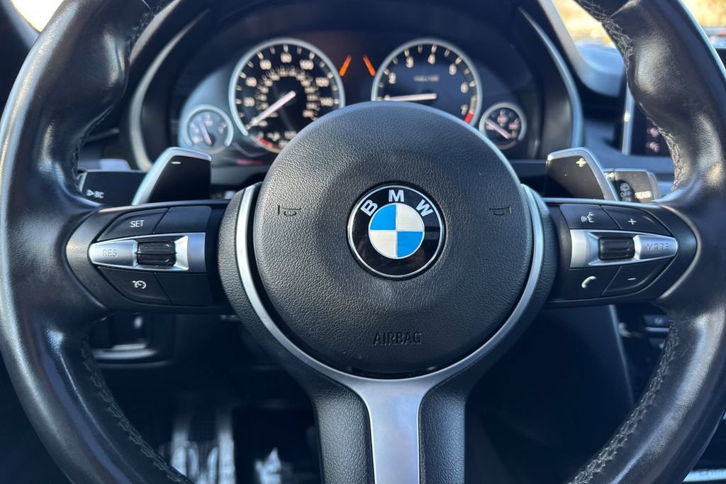 Used 2018 BMW X5 xDrive40e w/ M Sport Package AWD/4WD image 25