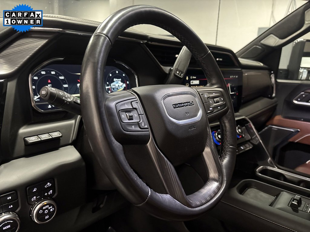 Used 2024 GMC Sierra 2500 Denali Ultimate image 16