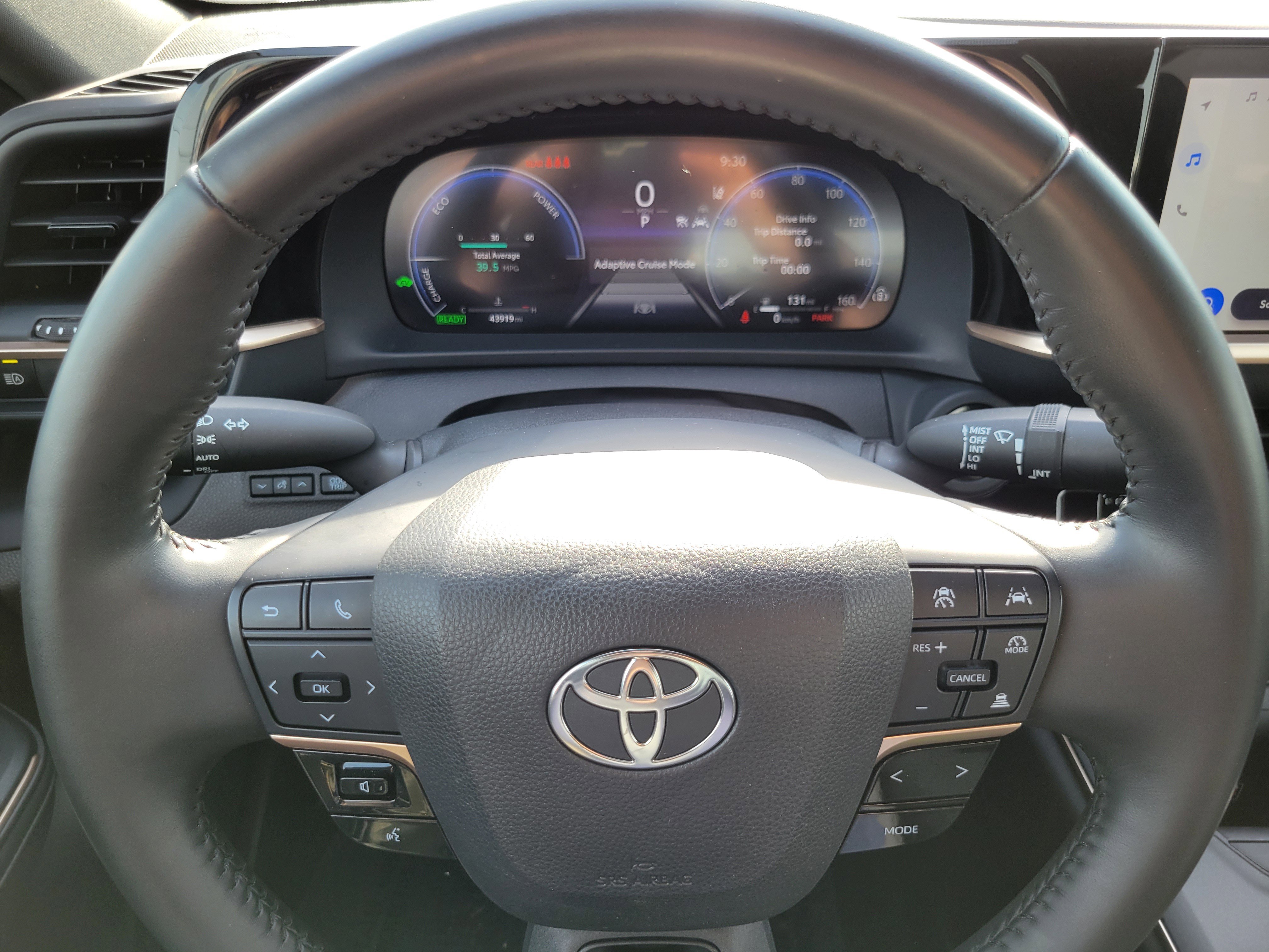 Used 2023 Toyota Crown AWD/4WD image 9