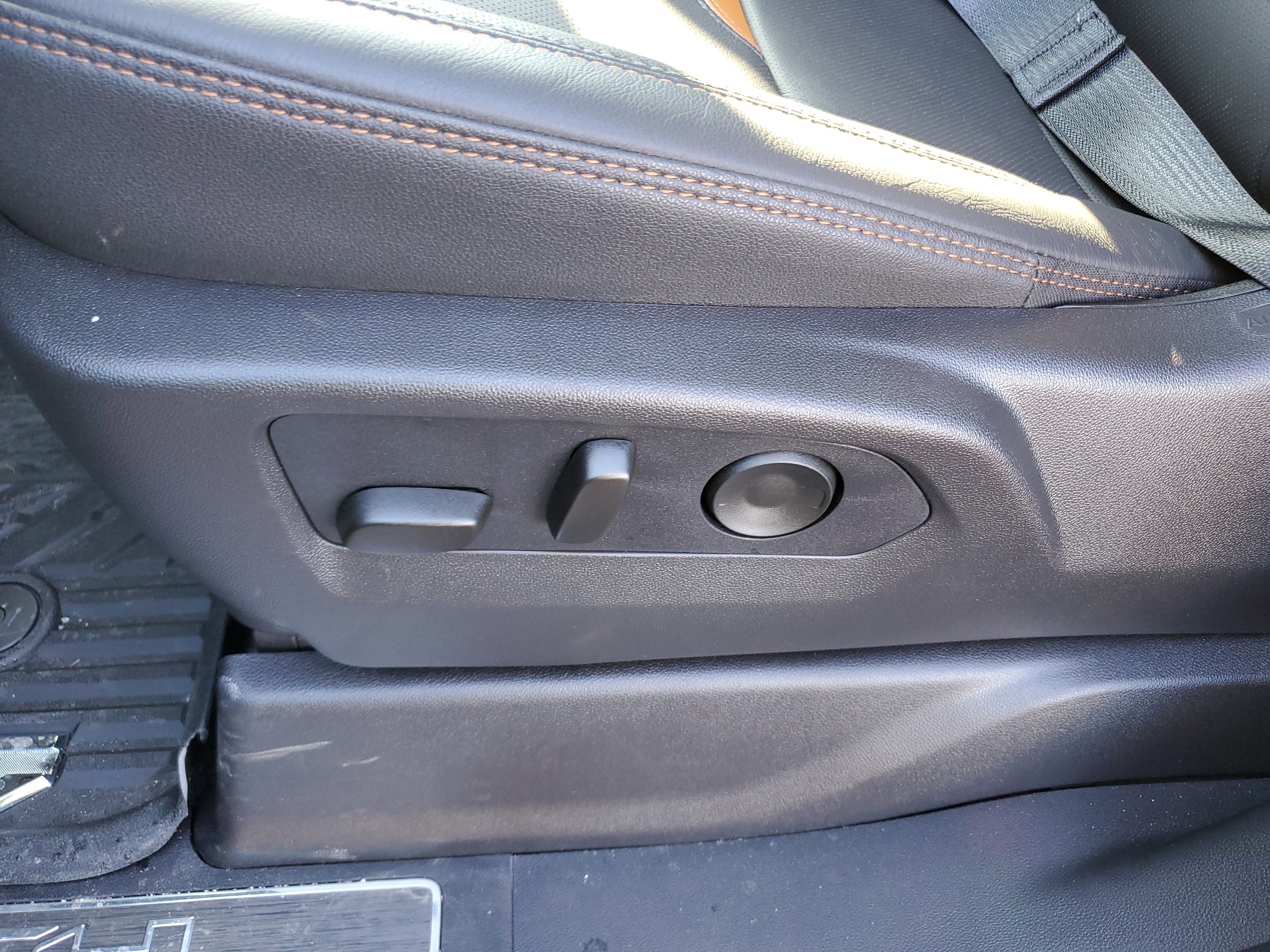 New 2025 GMC Sierra 2500 AT4 w/ AT4 Premium Plus Package image 24