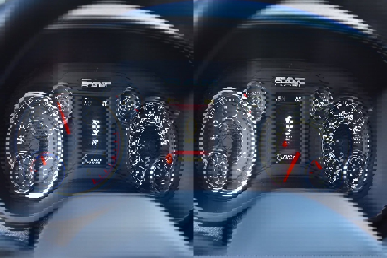 Used 2024 RAM 3500 Tradesman w/ Chrome Appearance Group image 24