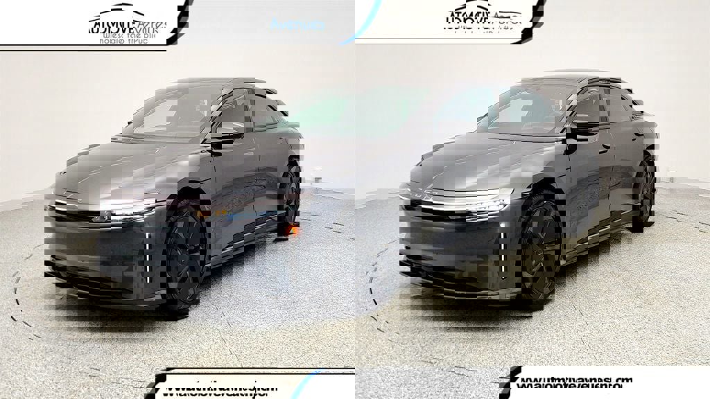 Used 2024 Lucid Air Touring image 1