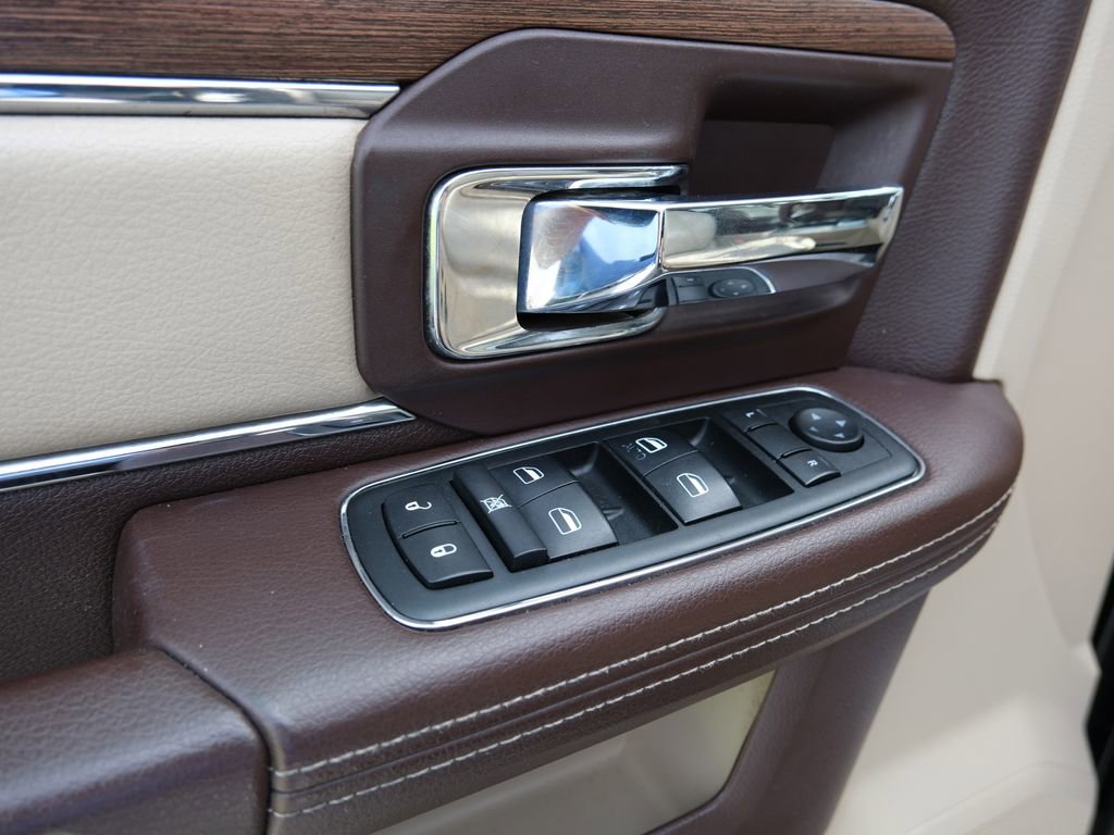 Used 2014 RAM 2500 Laramie AWD/4WD image 26