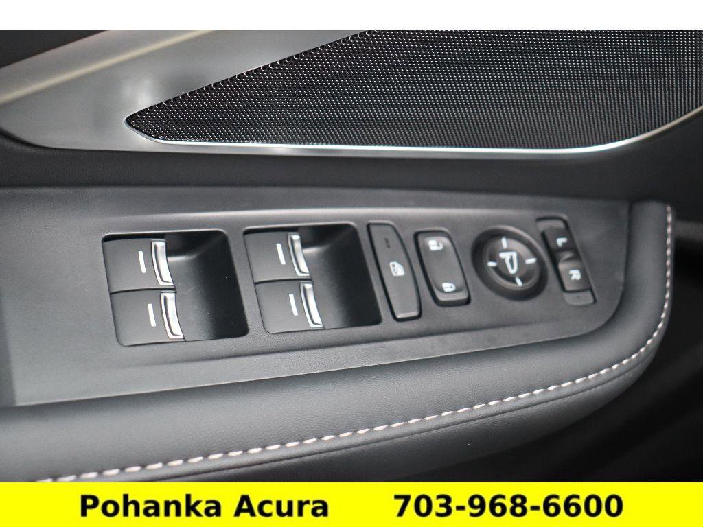 Certified 2025 Acura RDX SH-AWD image 21