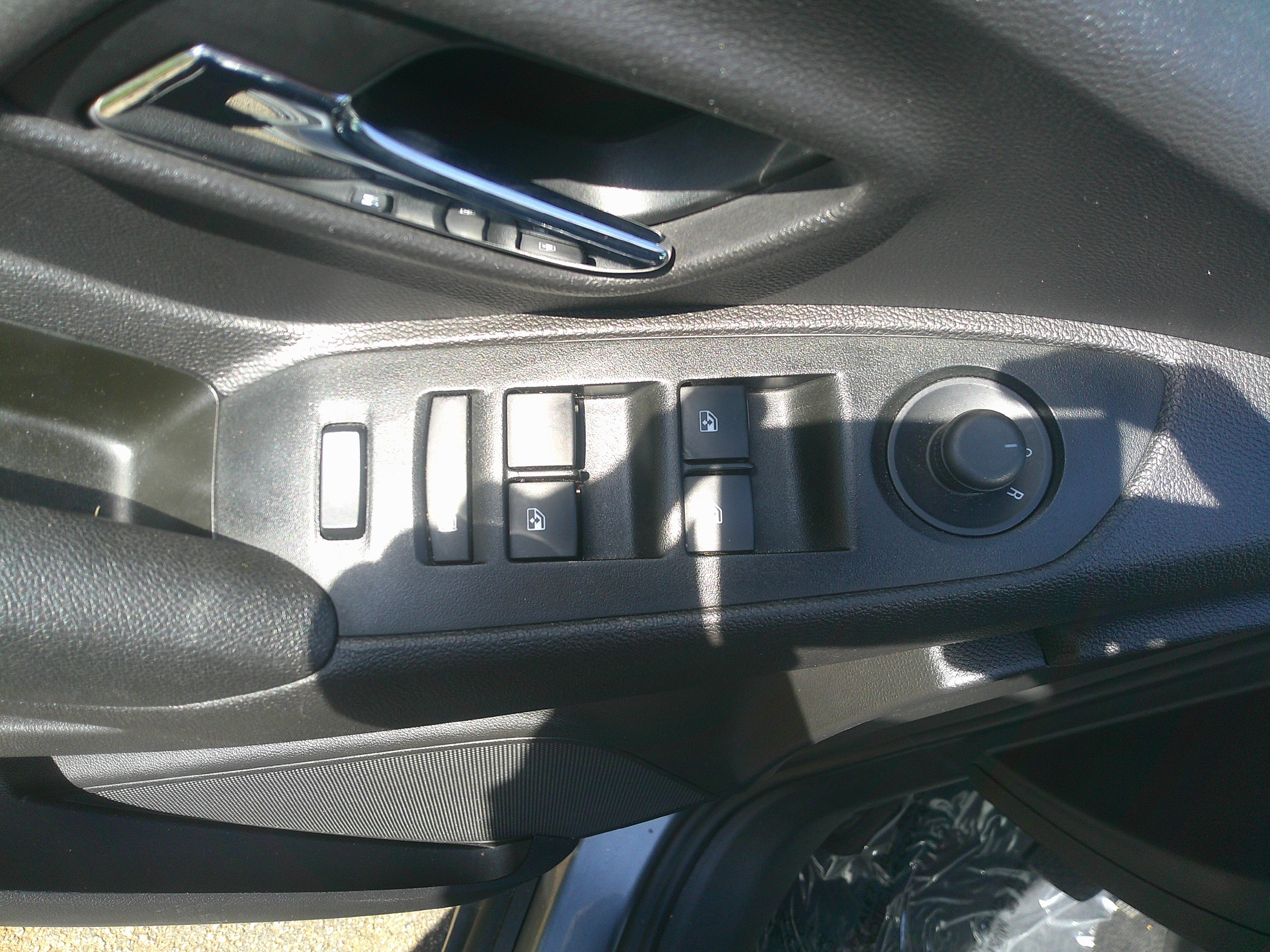 Used 2020 Chevrolet Trax LS w/ Tint and Cruise Package image 32