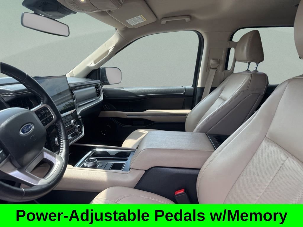 Used 2023 Ford Expedition XLT RWD image 7