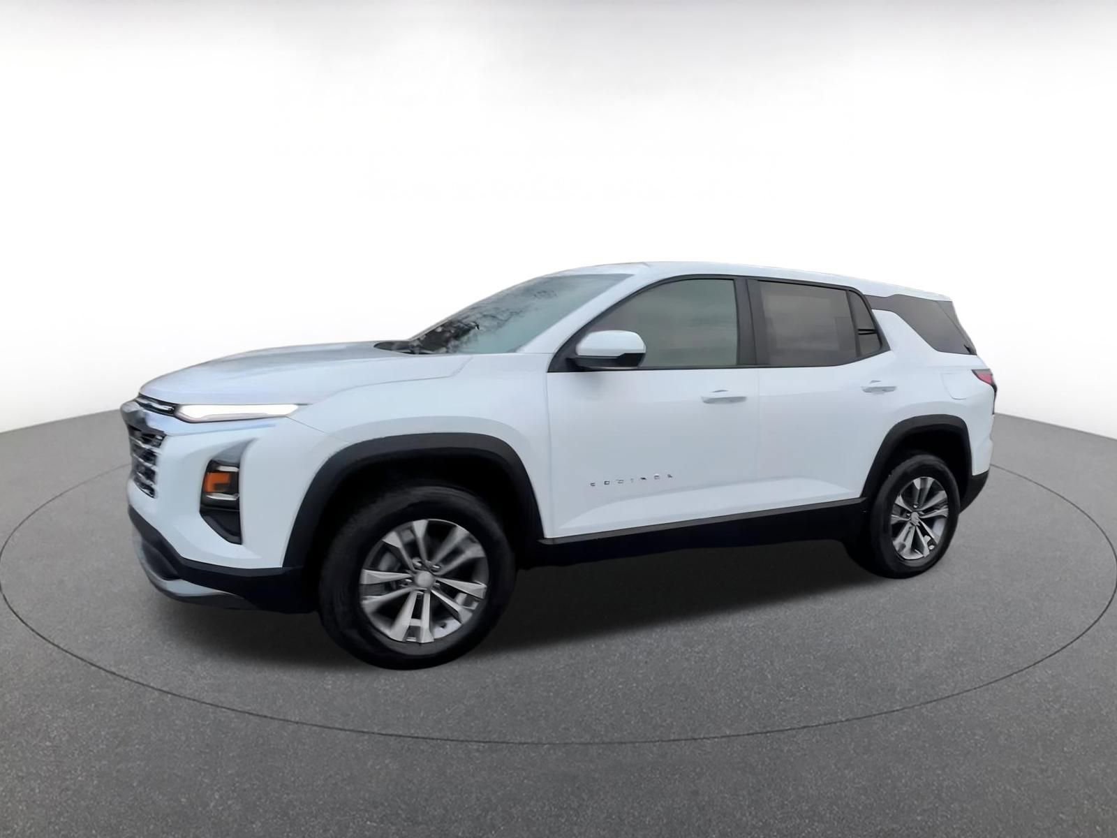 Used 2025 Chevrolet Equinox LT image 8