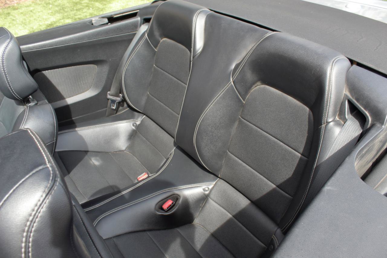 Used 2017 Ford Mustang Premium image 45
