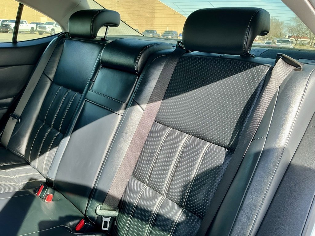 Used 2016 Lexus ES 350 w/ Luxury Package w/Wood Trim image 29