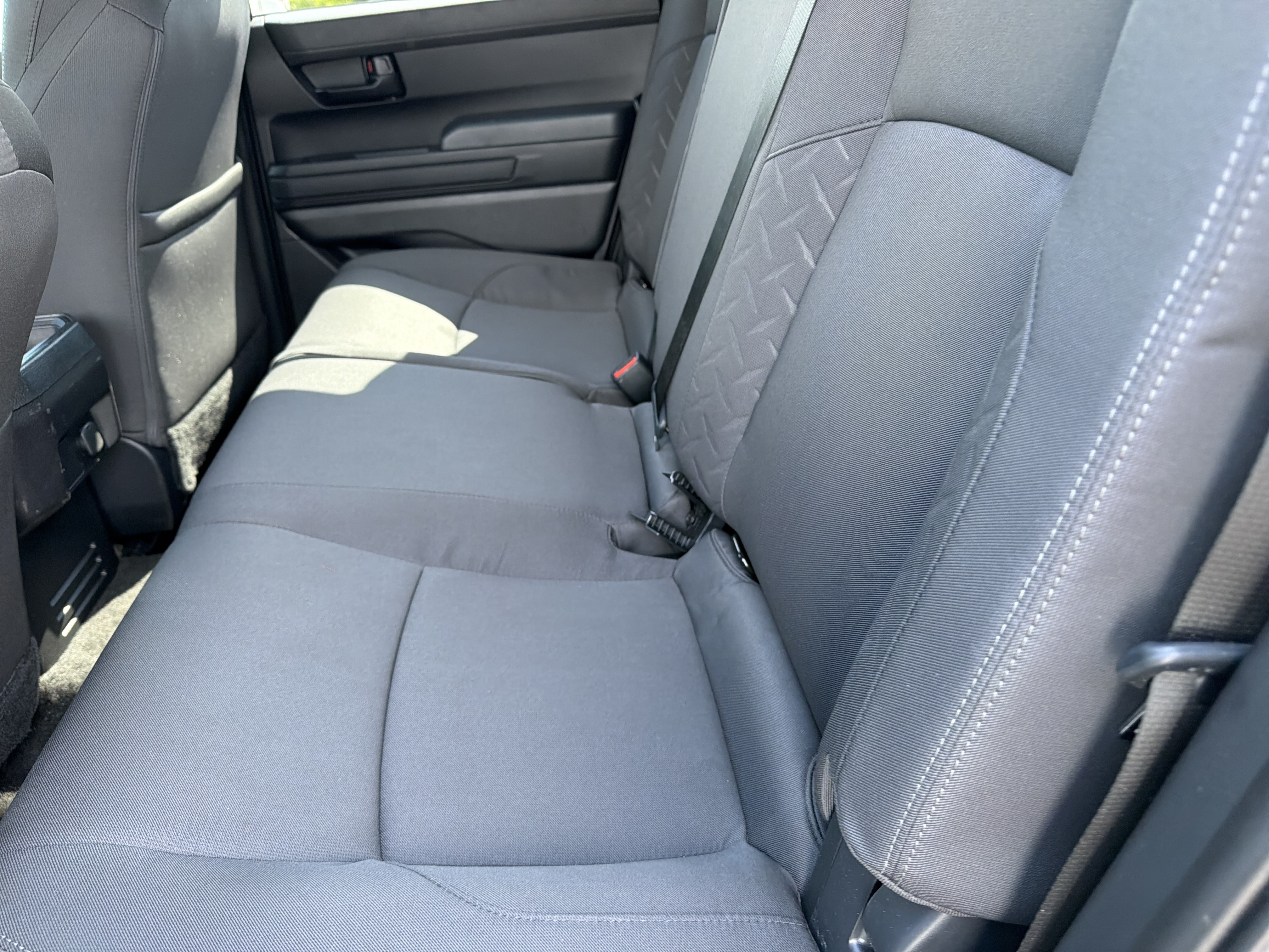 Used 2025 Toyota Tacoma SR5 AWD/4WD image 13