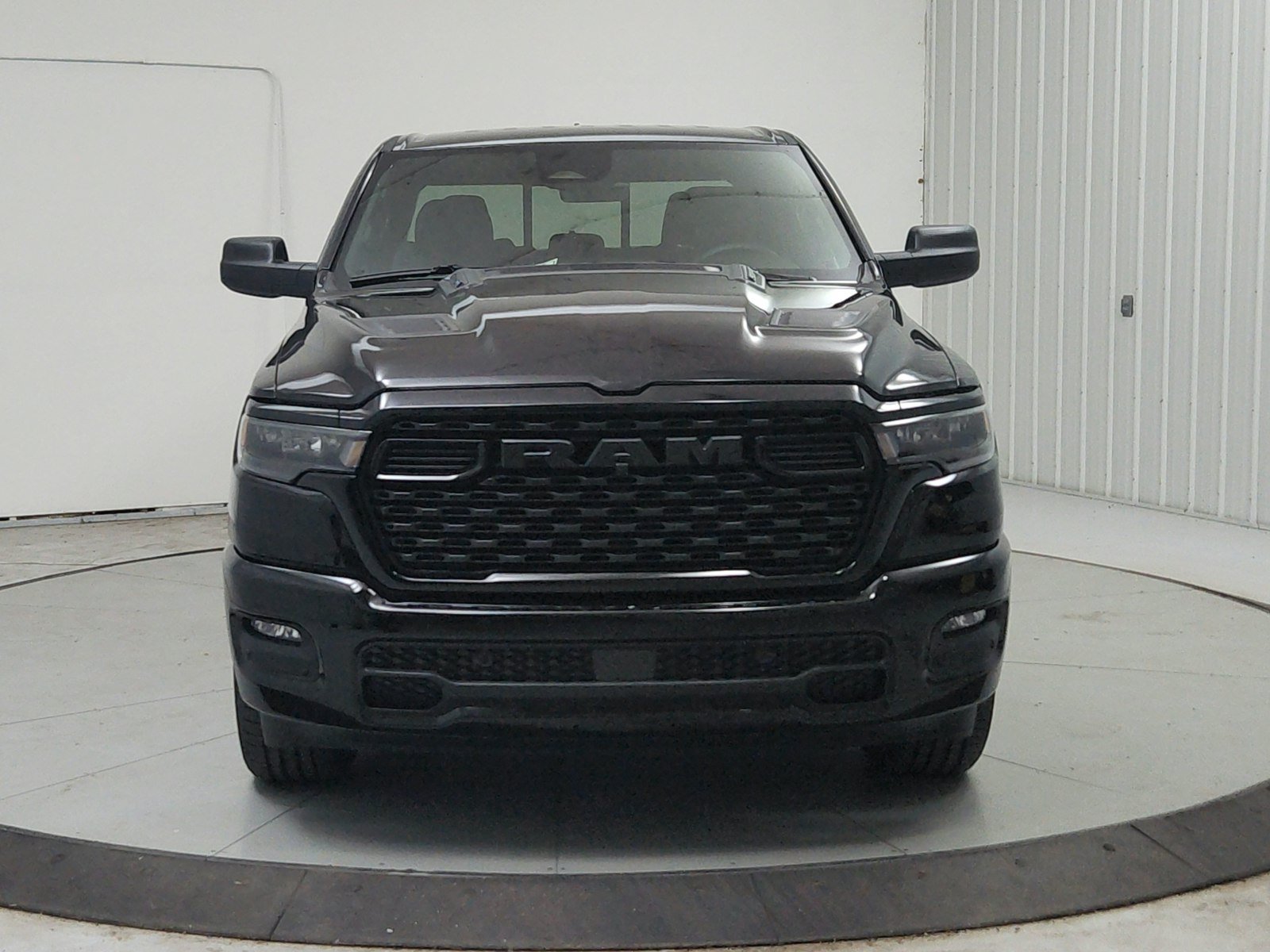 New 2026 RAM 1500 Express AWD/4WD image 3