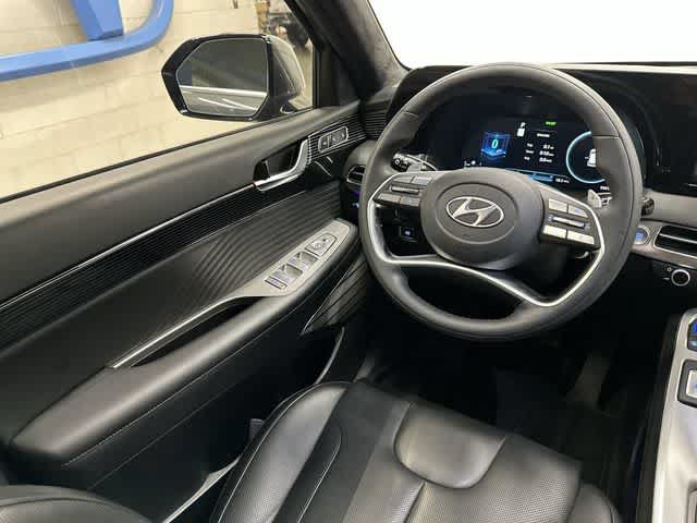 Used 2024 Hyundai Palisade Calligraphy FWD image 12