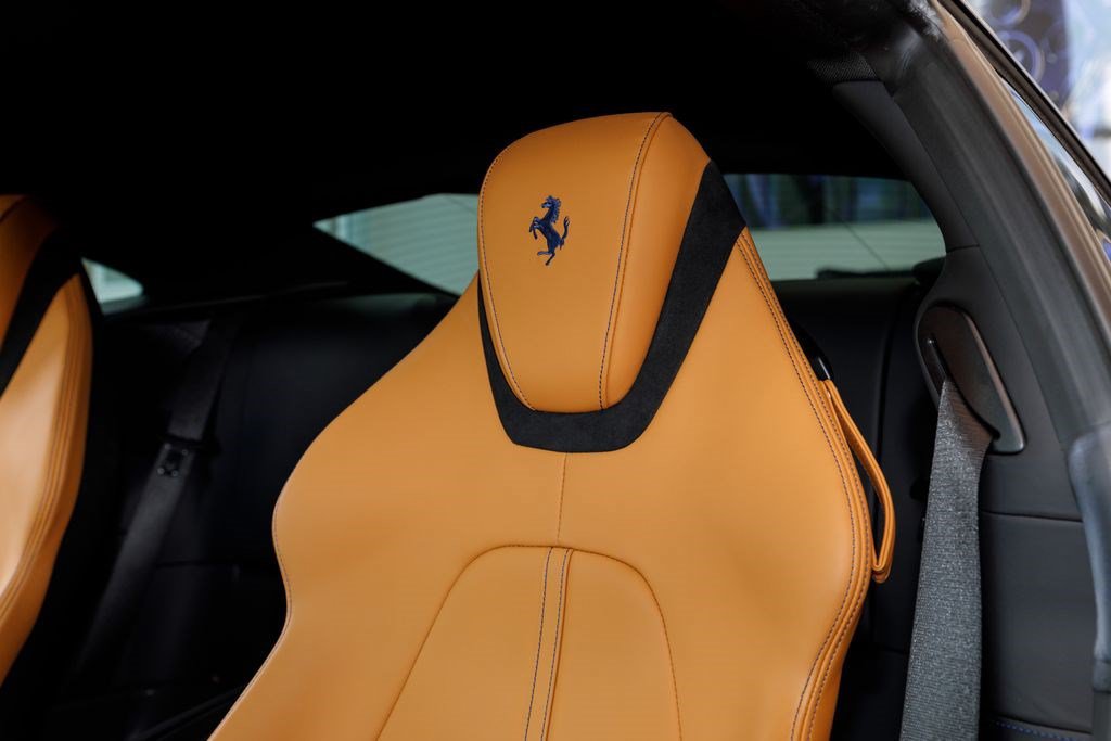 Used 2024 Ferrari Roma RWD image 21