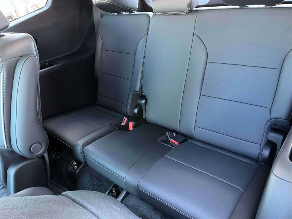 New 2026 Buick Enclave Preferred w/ Power Package image 17