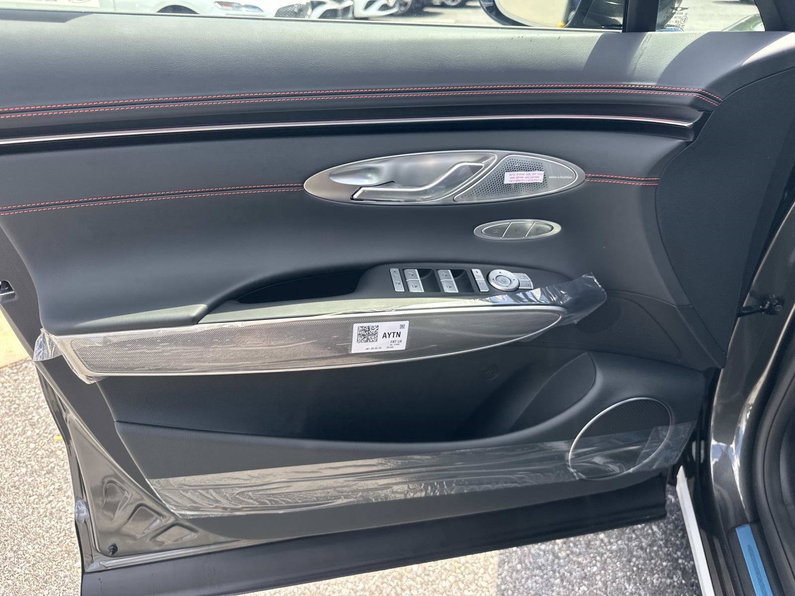 New 2027 Genesis GV70 2.5T Sport Prestige AWD/4WD image 24
