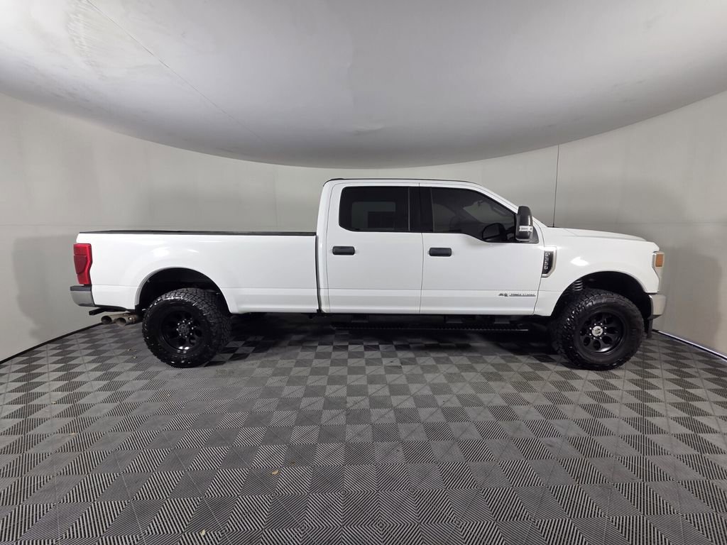 Used 2020 Ford F350 XLT AWD/4WD image 5