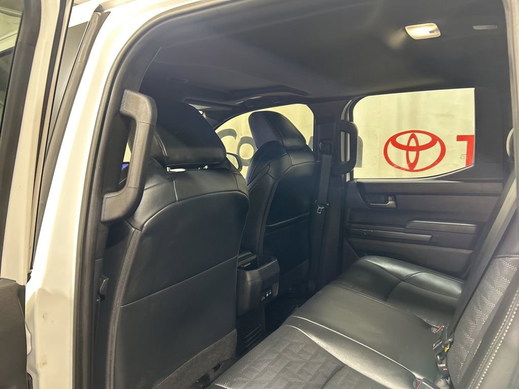 Used 2024 Toyota Tacoma TRD Sport w/ TRD Sport Premium Package AWD/4WD image 19