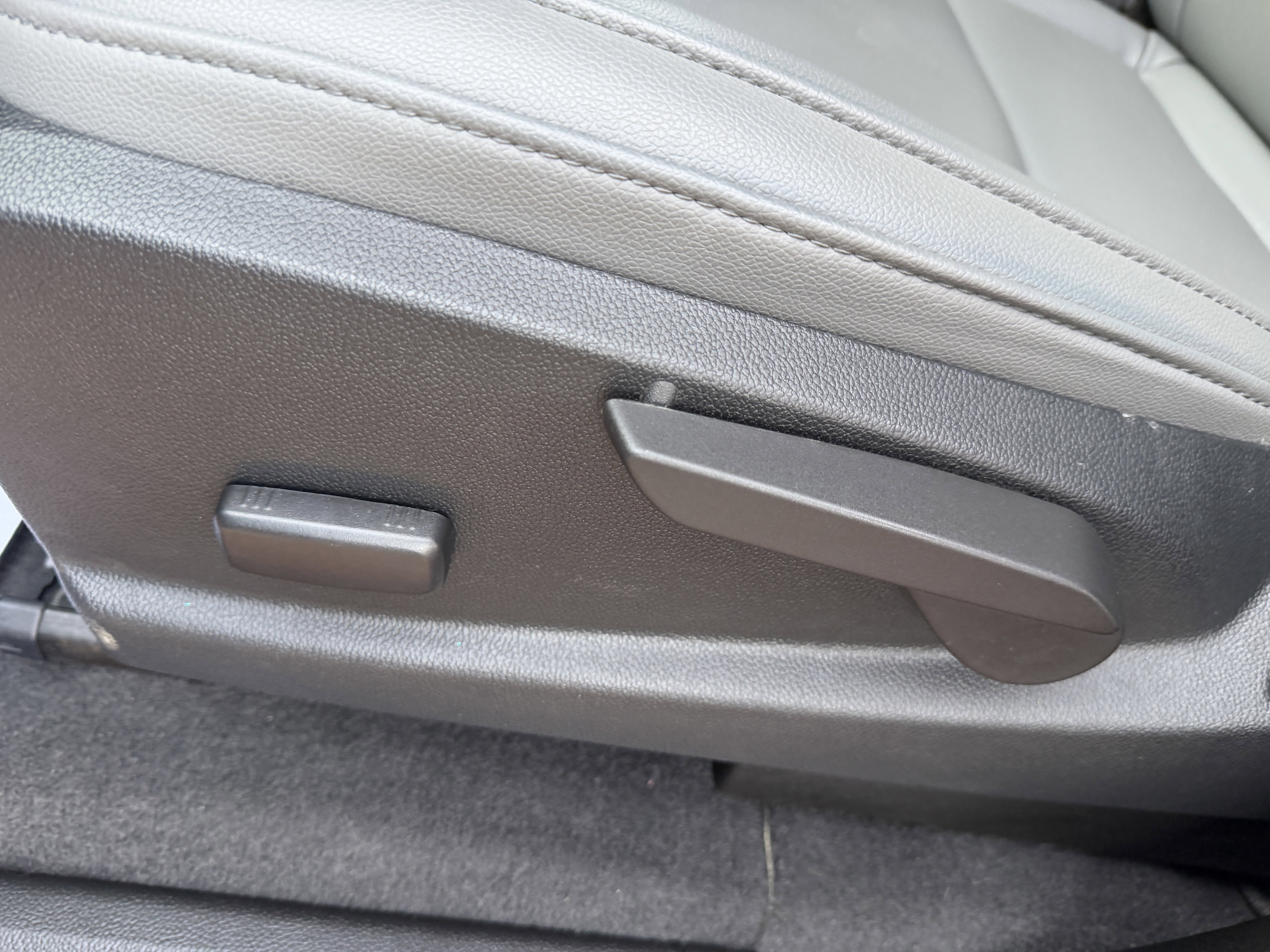 Used 2020 Chevrolet Colorado W/T w/ WT Convenience Package image 14