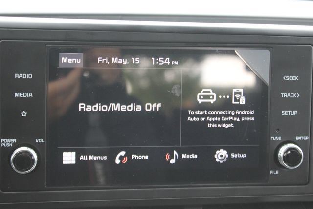 Certified 2024 Kia Carnival LX FWD image 5