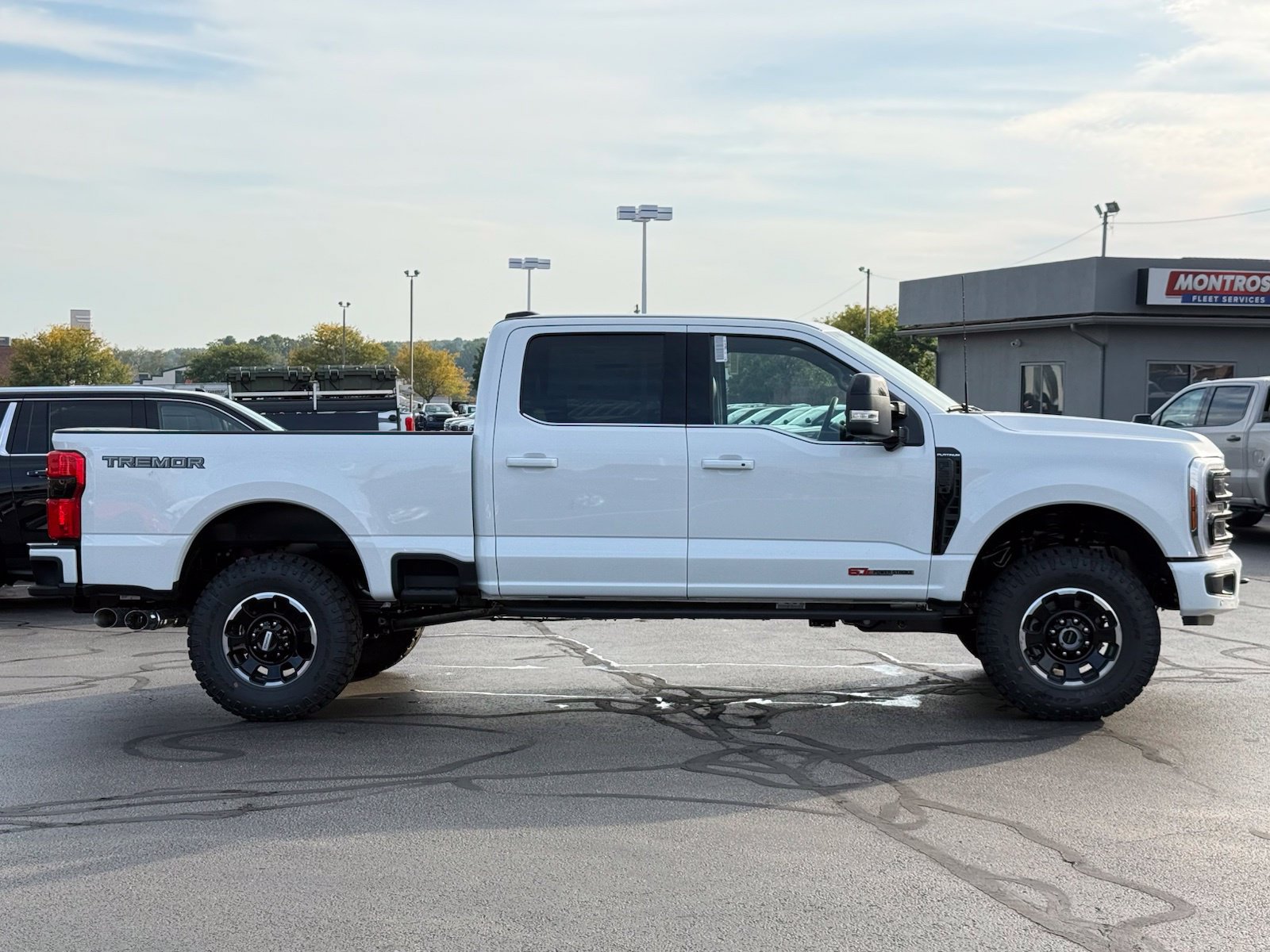 New 2027 Ford F250 Platinum w/ Tremor Off-Road Package AWD/4WD image 8