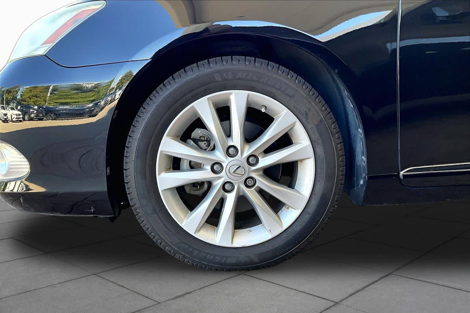 Used 2012 Lexus ES 350 FWD image 9