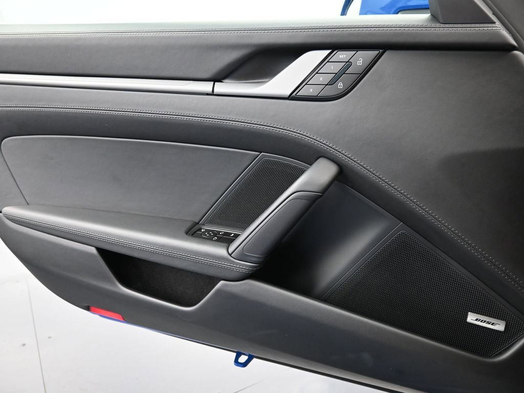 Certified 2025 Porsche 911 Carrera image 27