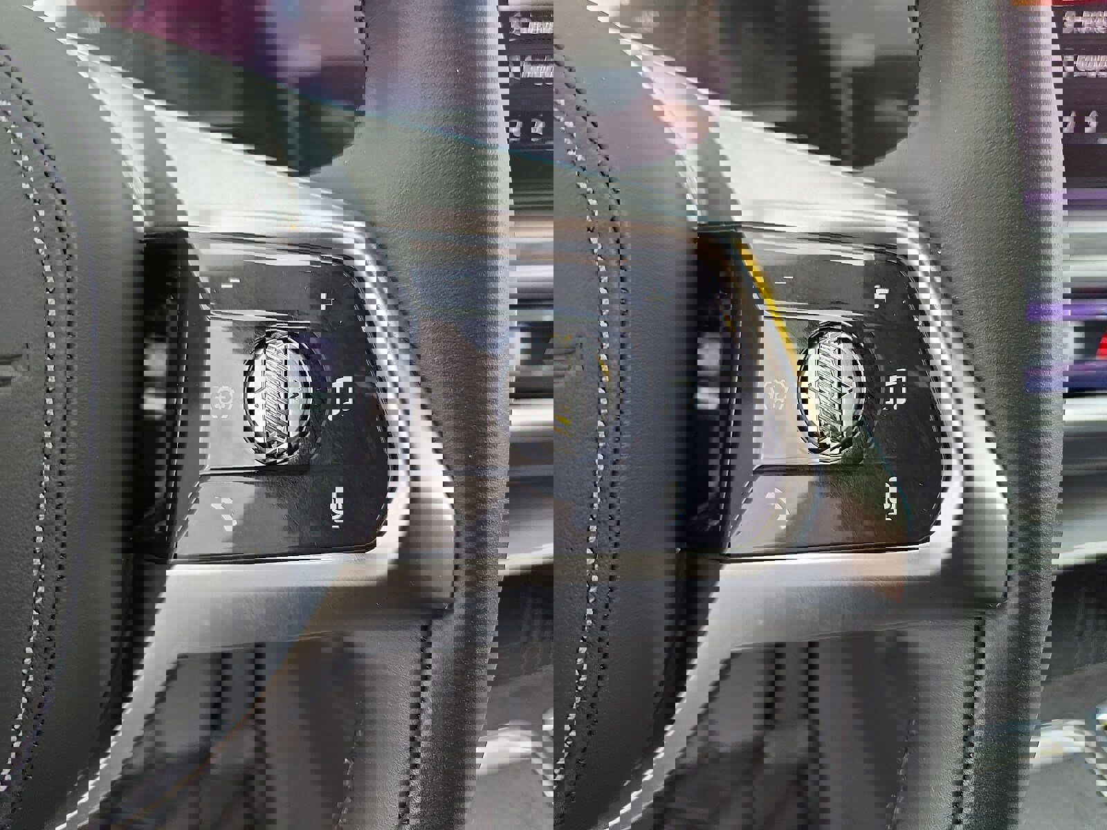 Used 2024 BMW i7 eDrive50 image 23