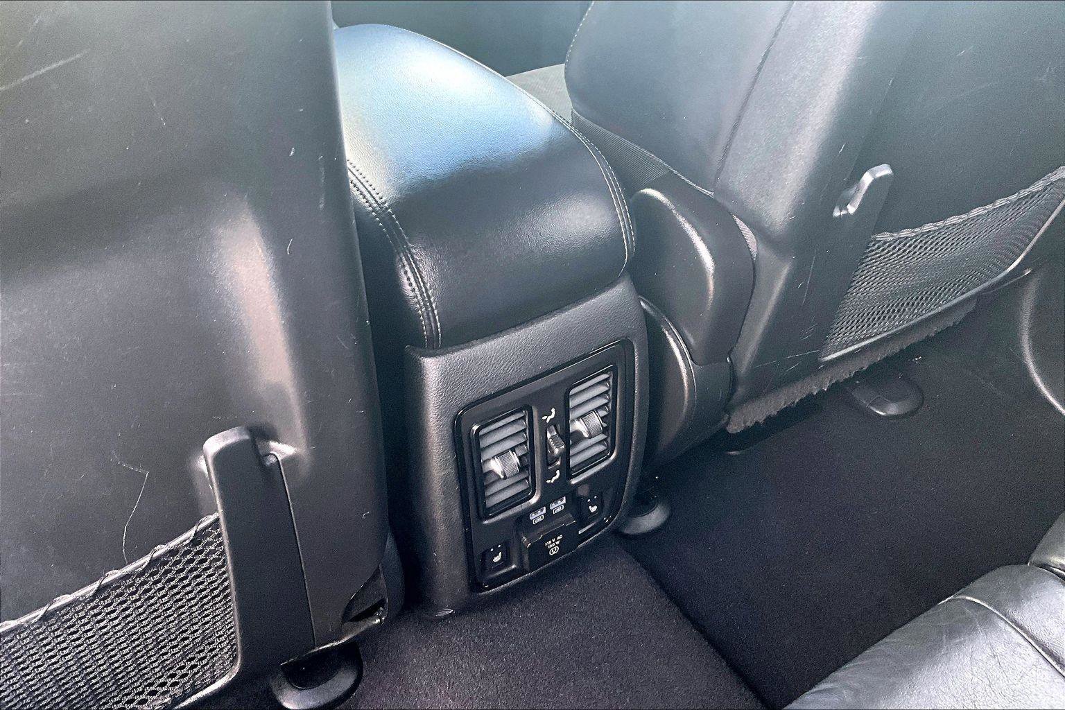 Used 2022 Dodge Durango GT AWD/4WD image 34