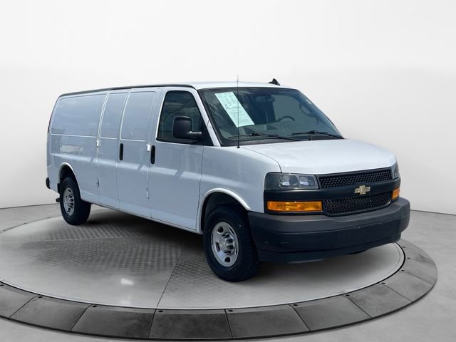 Used 2021 Chevrolet Express 2500 Extended w/ Driver Convenience Package RWD image 7