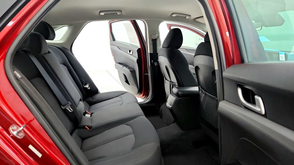 Used 2021 Kia K5 LXS FWD image 18