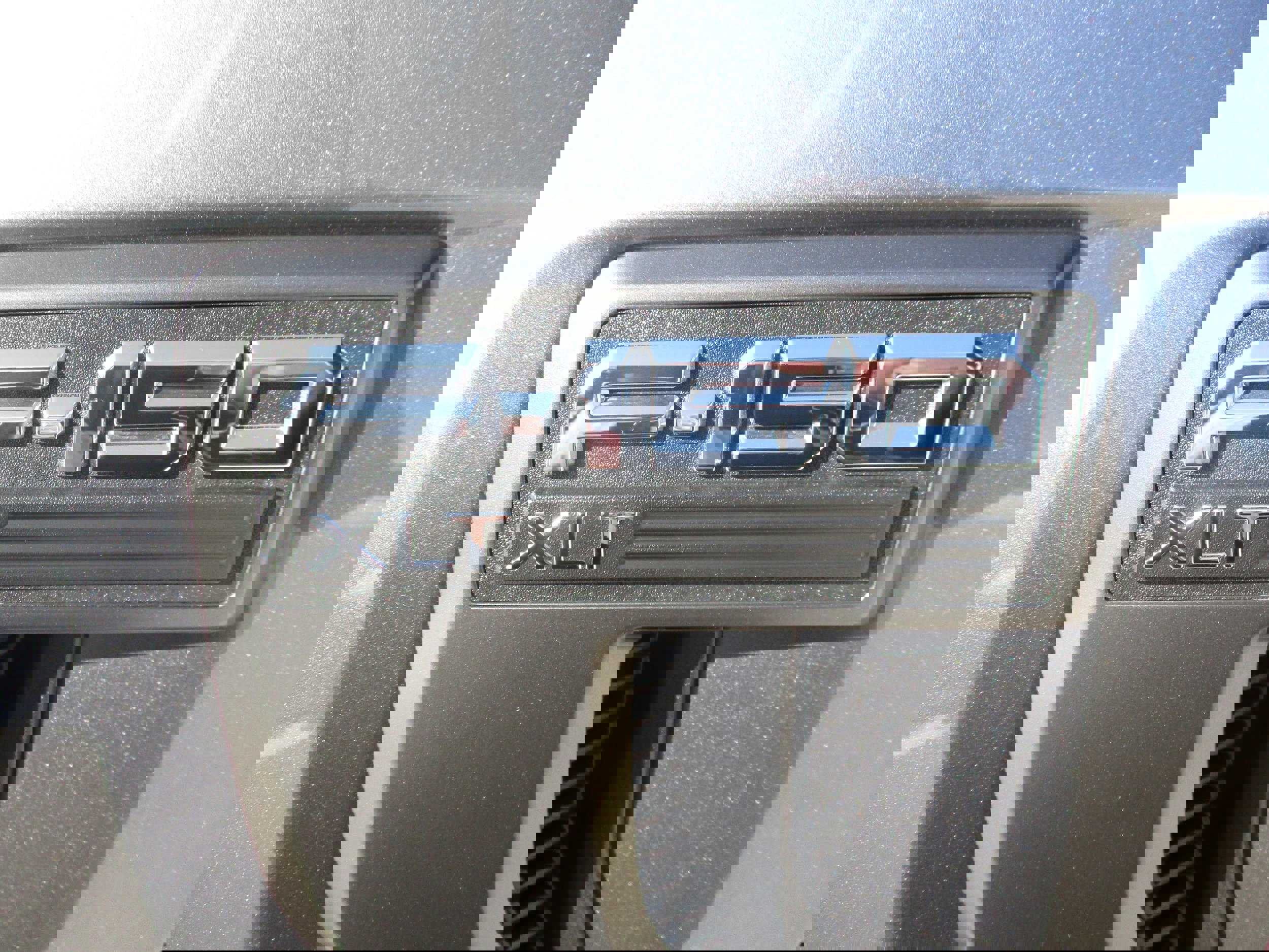 Used 2023 Ford F150 XLT w/ Equipment Group 302A High image 13