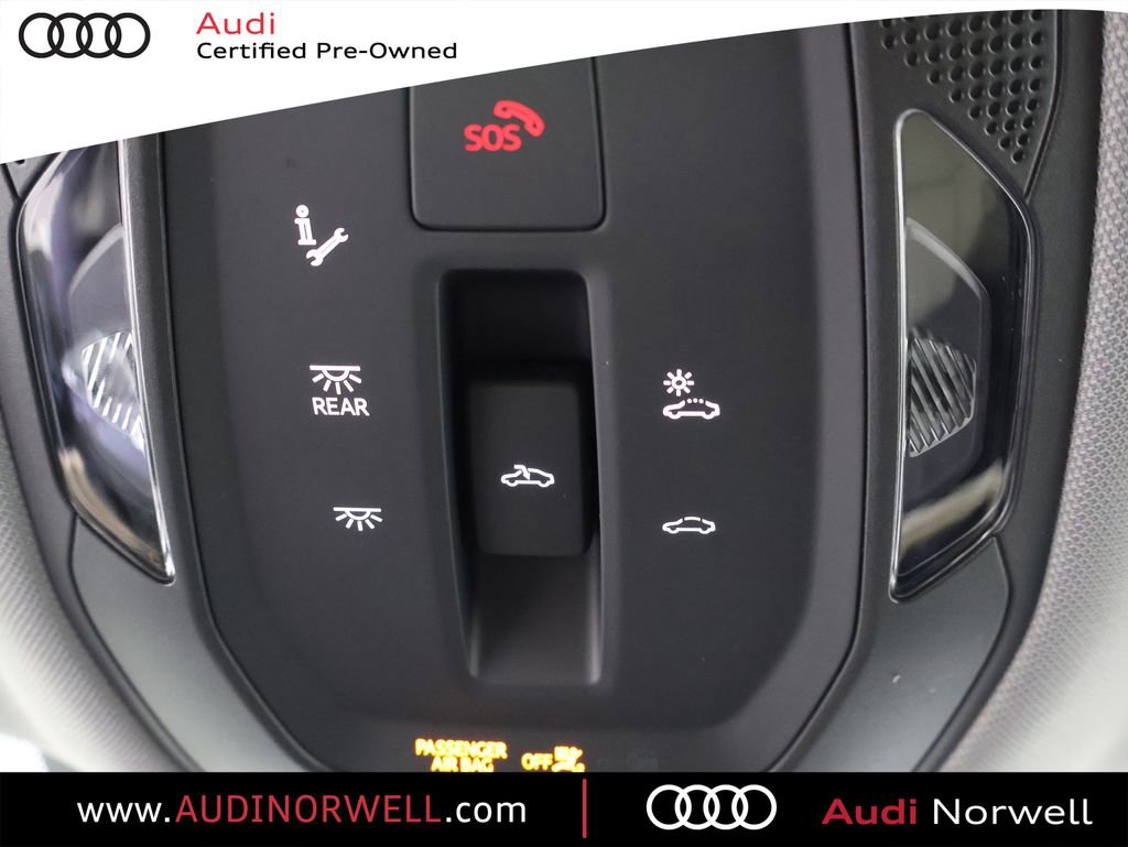 Certified 2025 Audi Q5 Prestige image 9