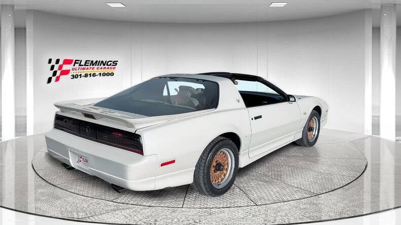 Used 1987 Pontiac Firebird Trans Am image 9