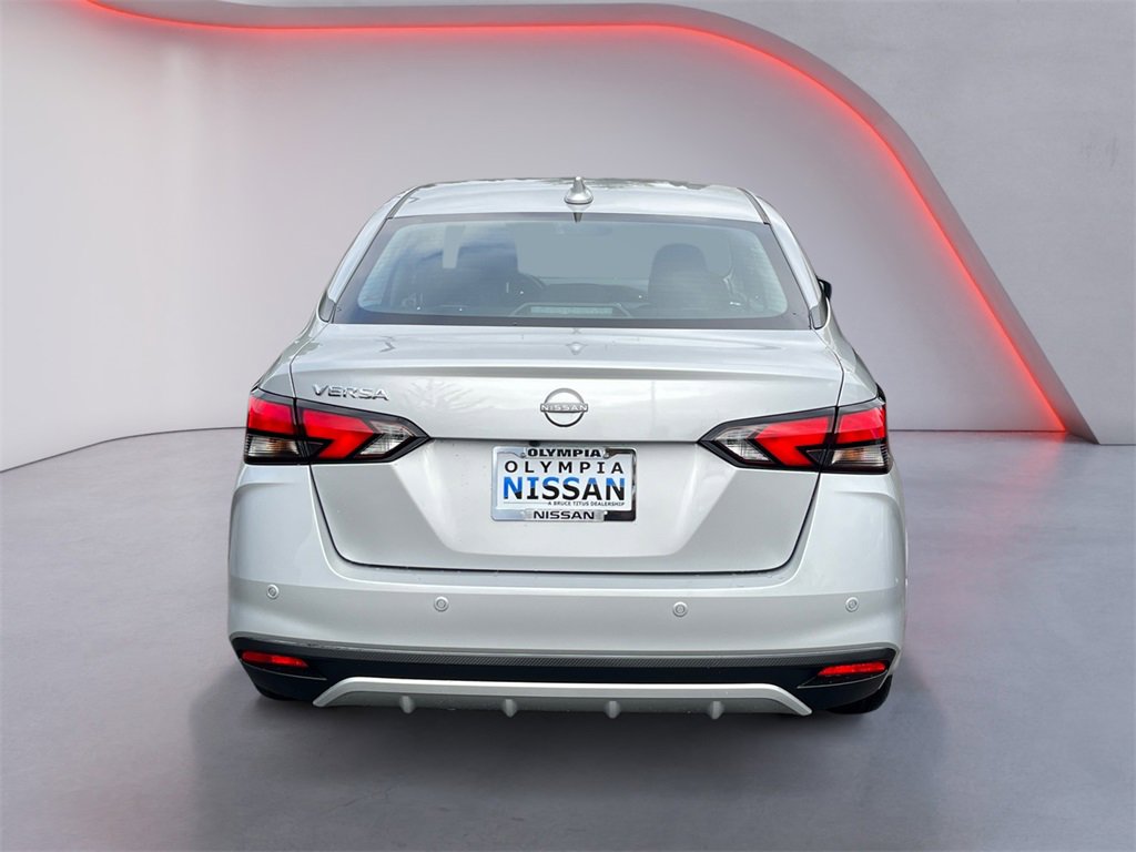 New 2025 Nissan Versa SV w/ Trunk Package image 4