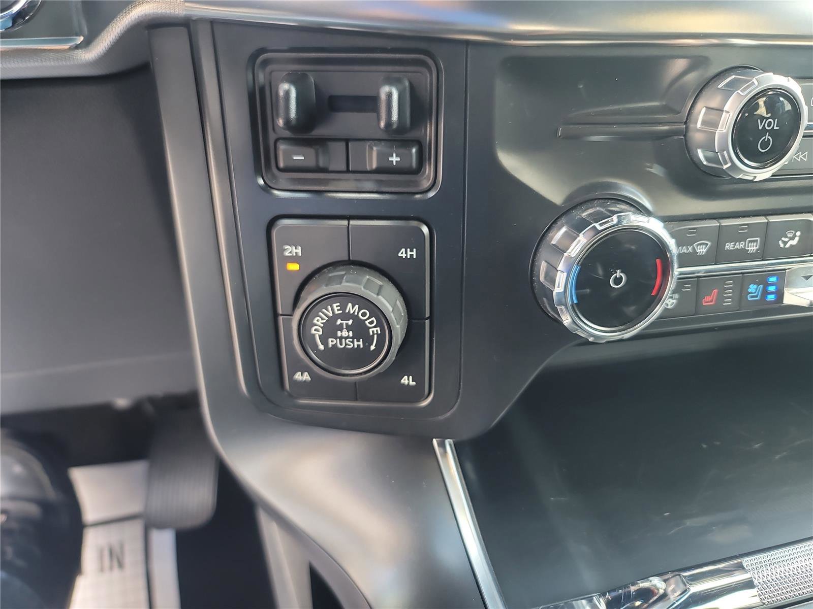 Used 2022 Ford F150 Raptor image 24