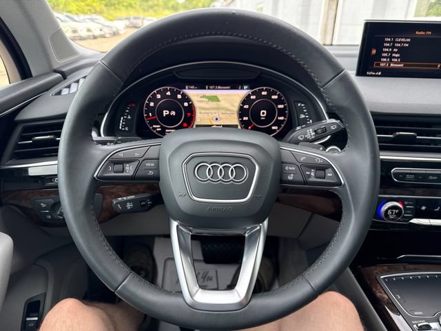 Used 2018 Audi Q7 3.0T Premium Plus w/ Premium Plus Package AWD/4WD image 19