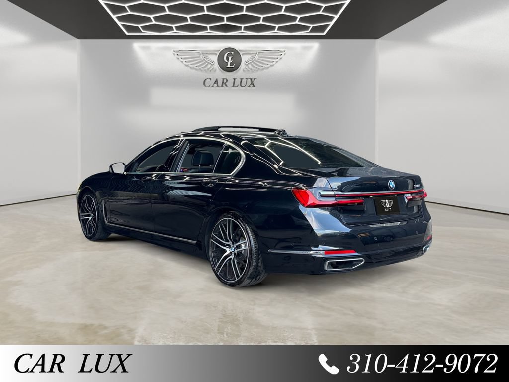 Used 2020 BMW 740i w/ Premium Package RWD image 3